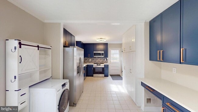 Building Photo - 11813 Cornwell Dr