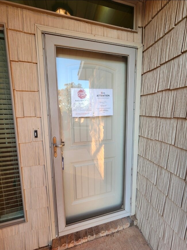 Building Photo - In Legends Park neighborhood! 3 bed 2 bath 2 car garage