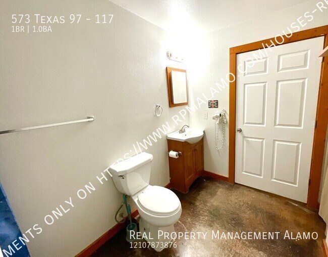 Building Photo - 573 TX-97