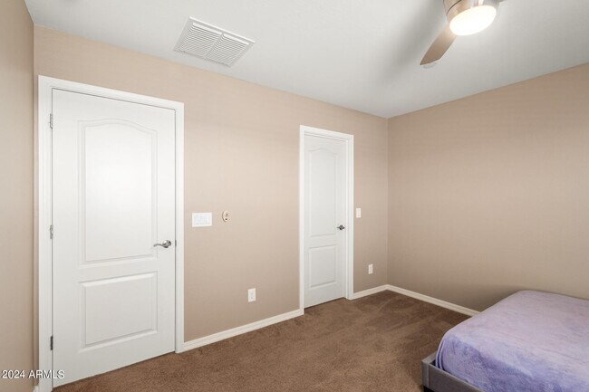 Building Photo - 14549 S 178th Dr