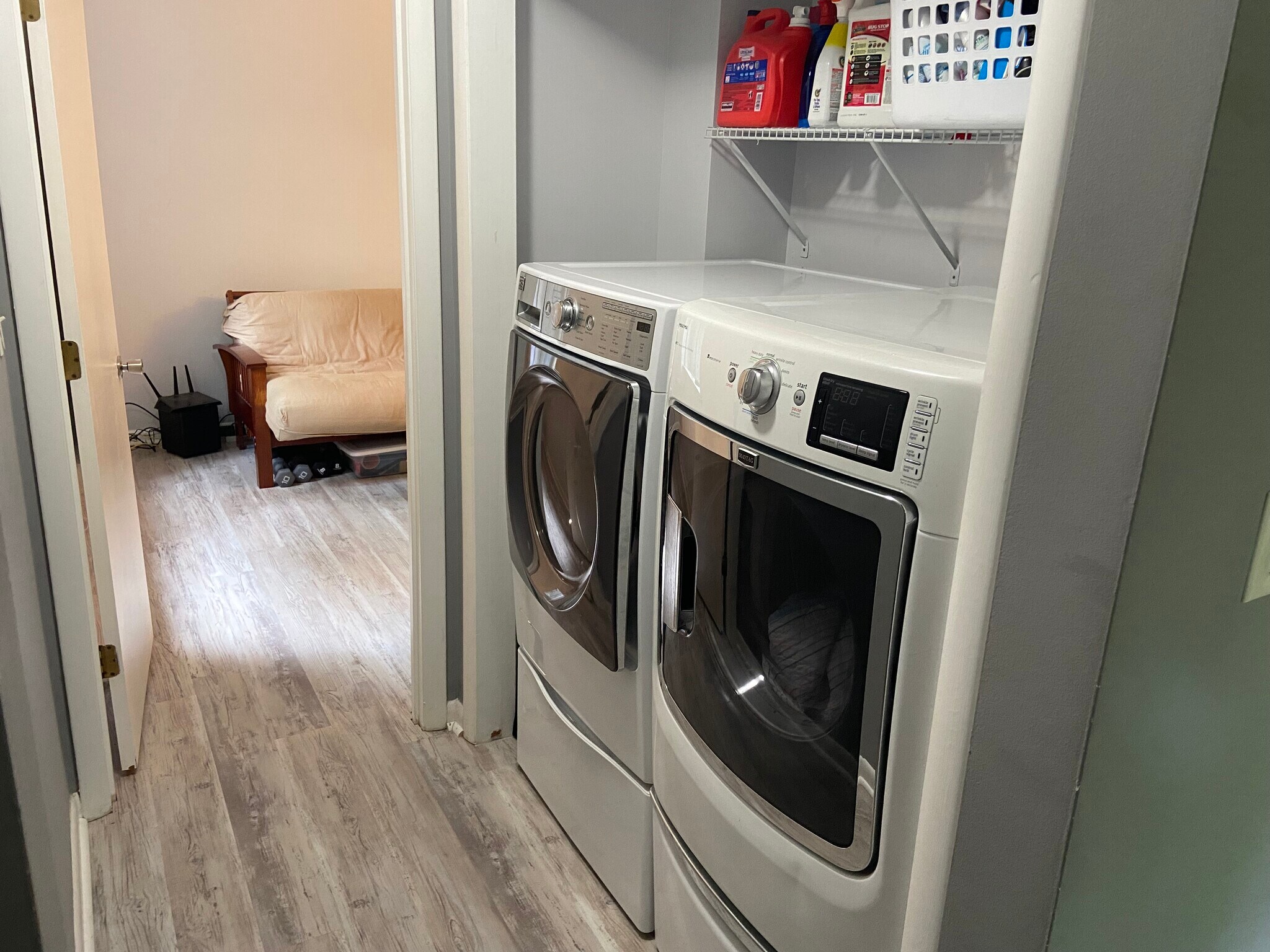 Building Photo - 1286 Clifden Grn