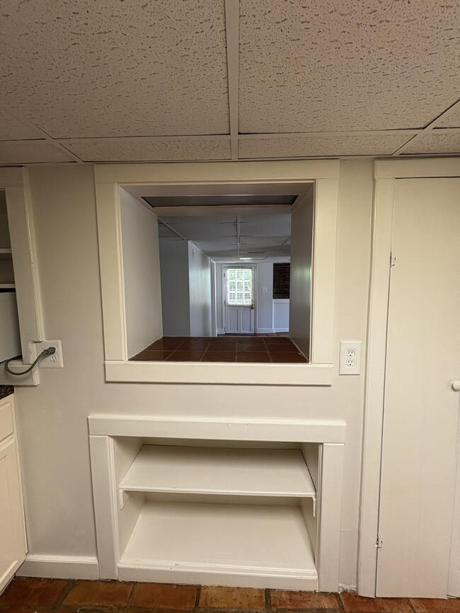 Building Photo - 334 Kennesaw Ave NW