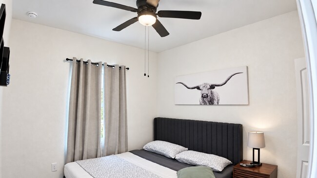 Building Photo - Fully Furnished 2024 Build Minutes from Downtown San Antonio