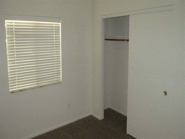 Building Photo - 2567 W Amber Sun Dr