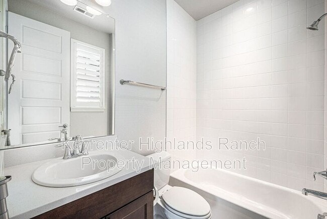 Building Photo - 533 Red Thistle Dr