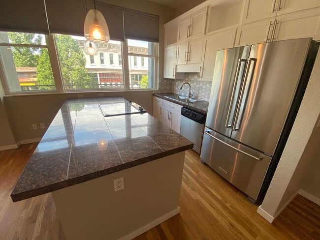 Building Photo - Great LoHi Condo - License #2023-BFN-0073421