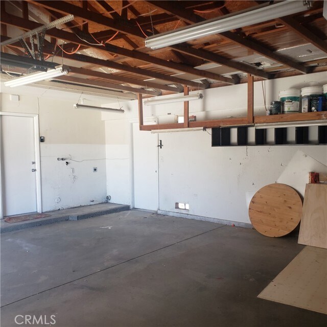 Building Photo - 6012 Sandpiper Pl