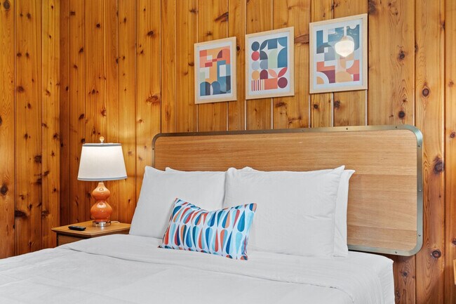 Building Photo - 264 Euharlee Rd SW