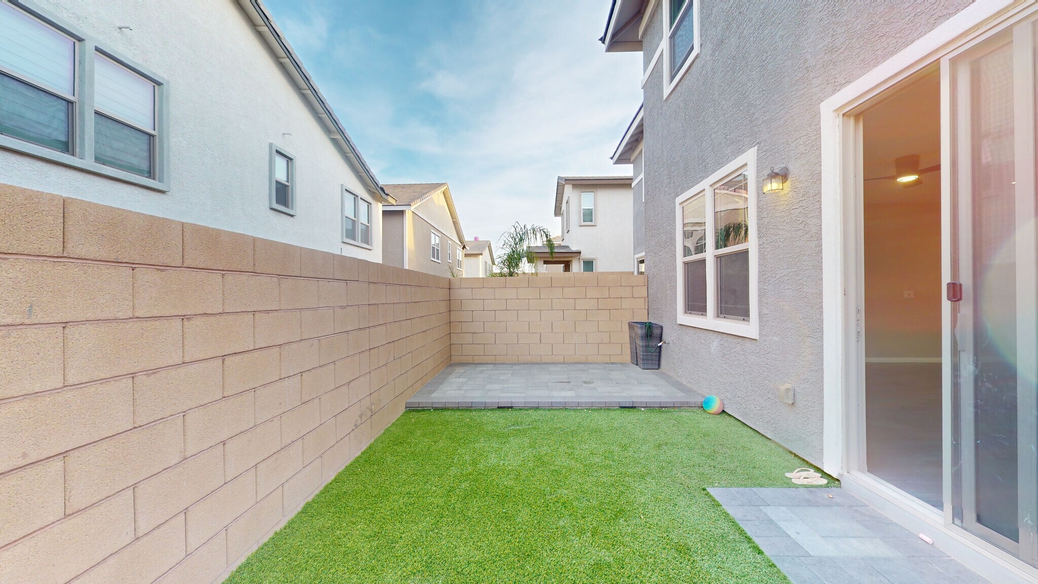 Building Photo - 770 Aurora Vale Pl