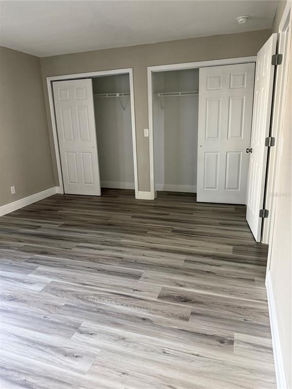 Building Photo - 9209 Tudor Dr