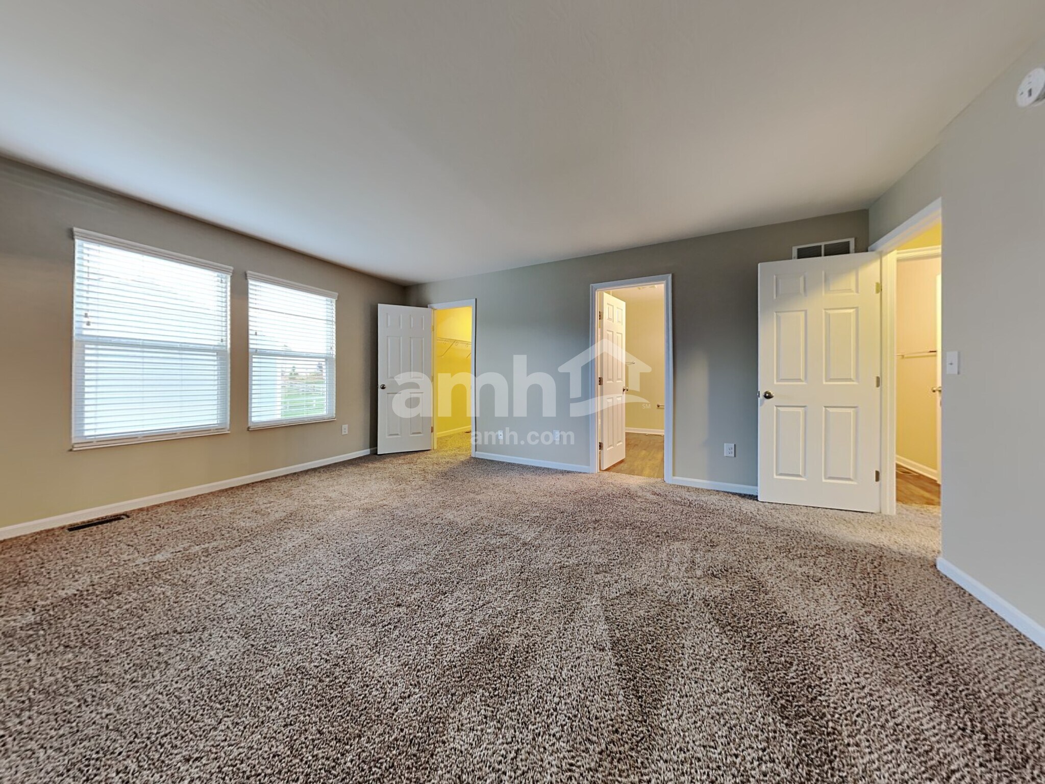 Building Photo - 5454 Windsor Ct