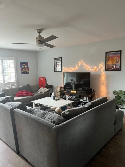 Building Photo - 8321 Rayford Dr