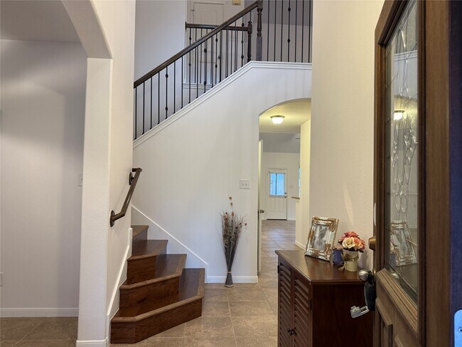 Building Photo - 30515 Woodson Trace Dr