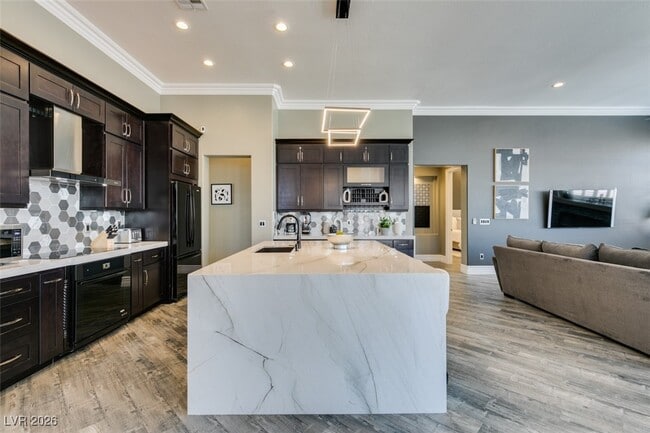 Building Photo - 394 Highland Hills Ct