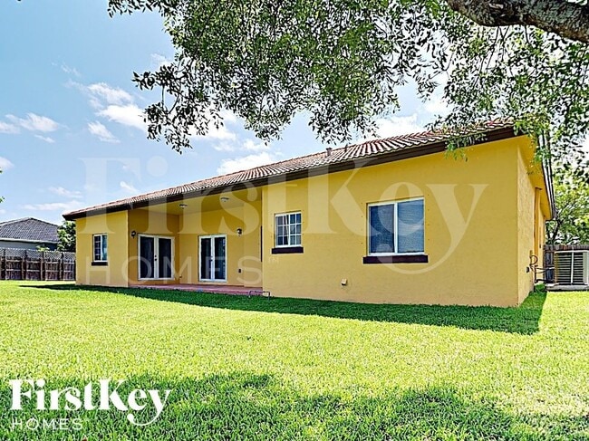 Building Photo - 21986 SW 131st Pl