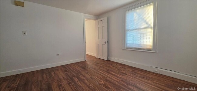 Building Photo - 20 Hamilton Ave