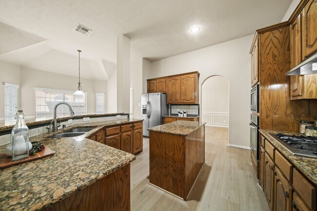 Building Photo - 1915 Stable Stone Ln