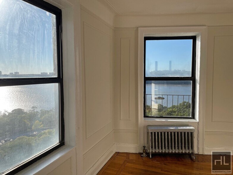 Building Photo - HAVEN AVENUE