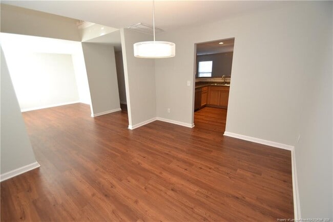Building Photo - 501 Birchtree Valley Ct