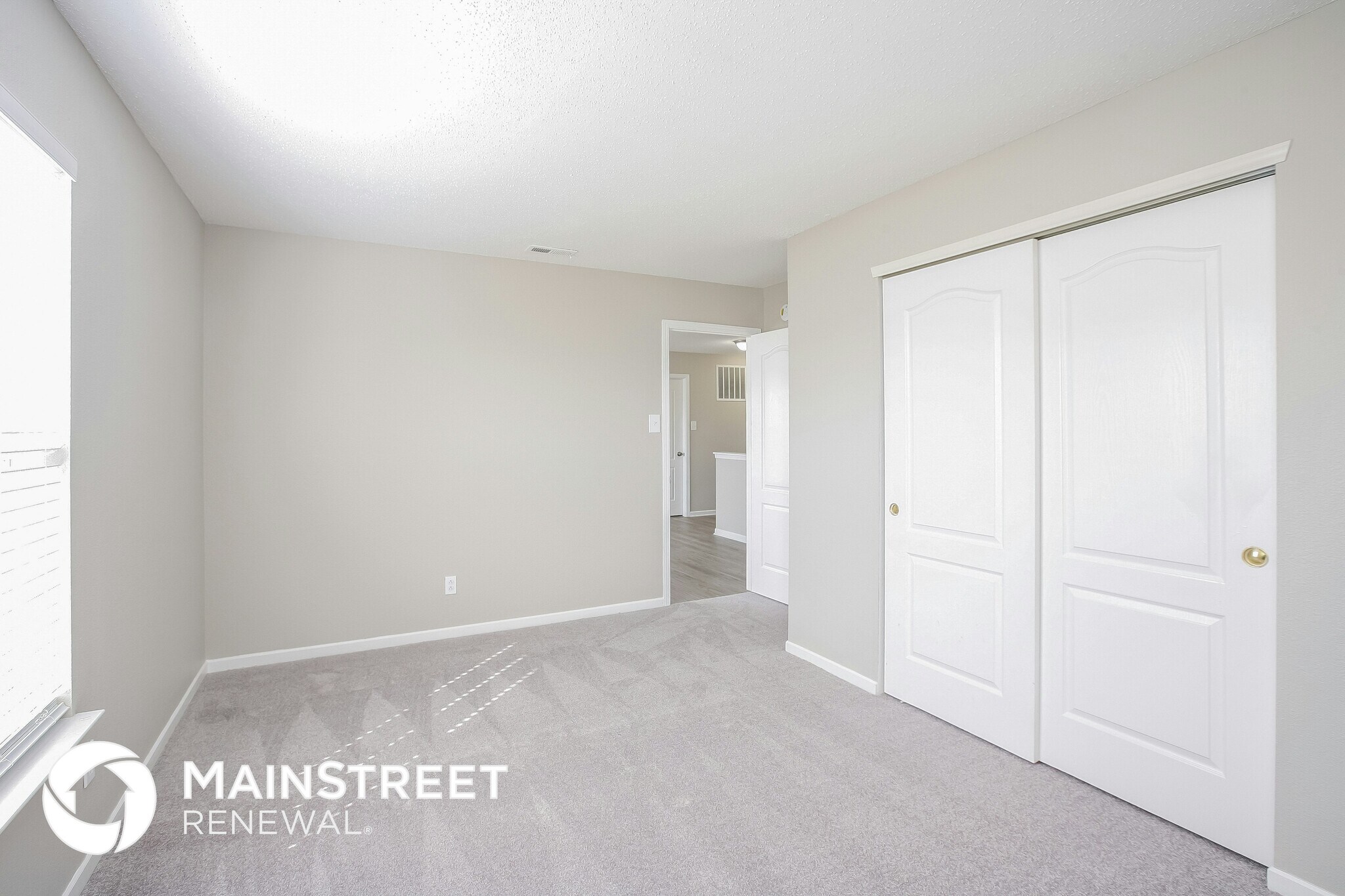 Building Photo - 6849 W Stansbury Blvd