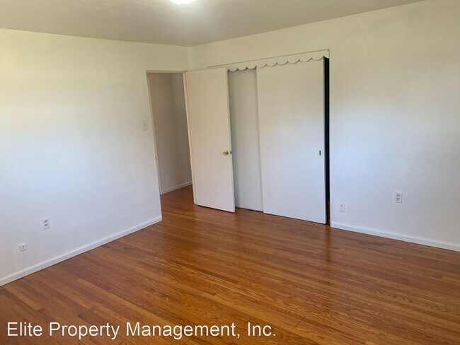 Building Photo - 3 br, 1.5 bath House - 3510 Board Rd.