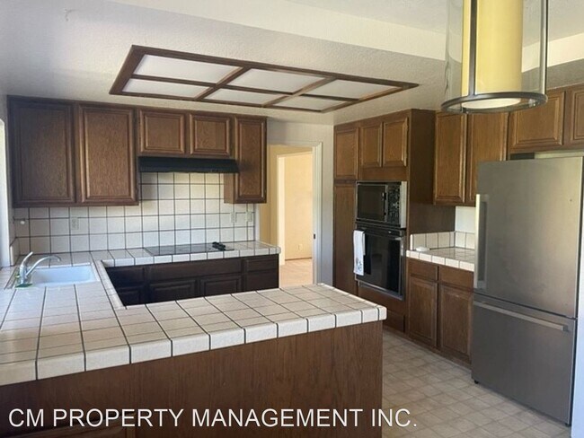 Building Photo - 3 br, 2.5 bath House - 5328 Sunny Orchard ...