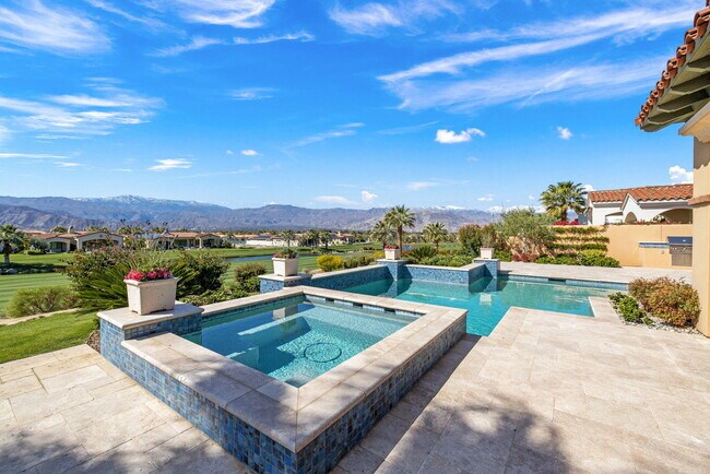 Building Photo - 75741 Via Stia