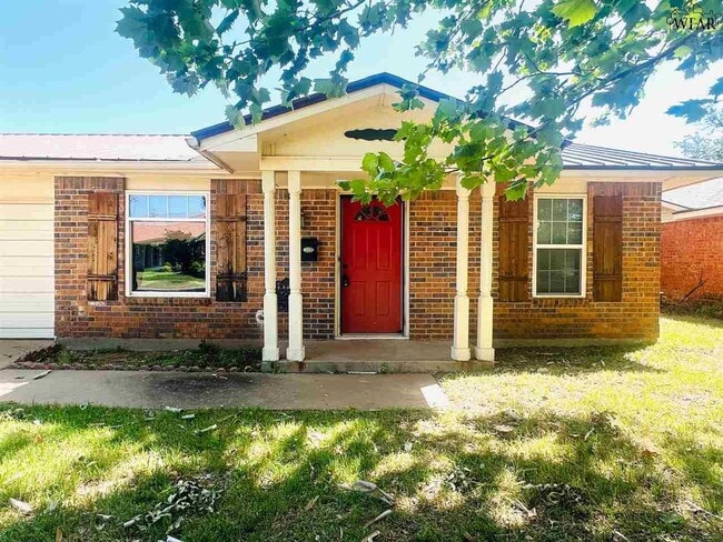 Building Photo - 5308 Montreal Dr