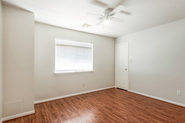 Building Photo - 3410 Santa Isabel Ct