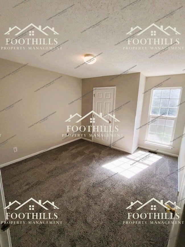 Building Photo - 129 Ashton Ln