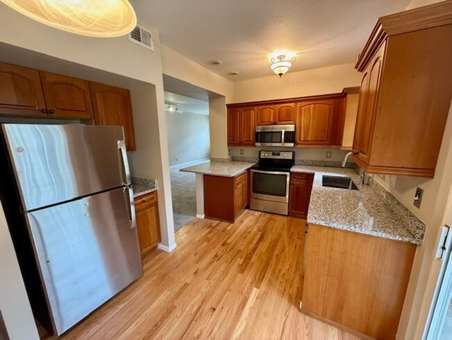 Building Photo - 6458 Silver Mesa Dr