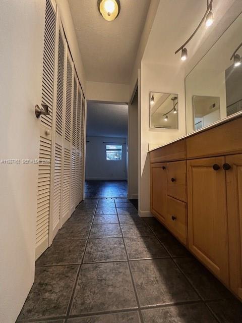 Building Photo - 8002 Lagos De Campo Blvd