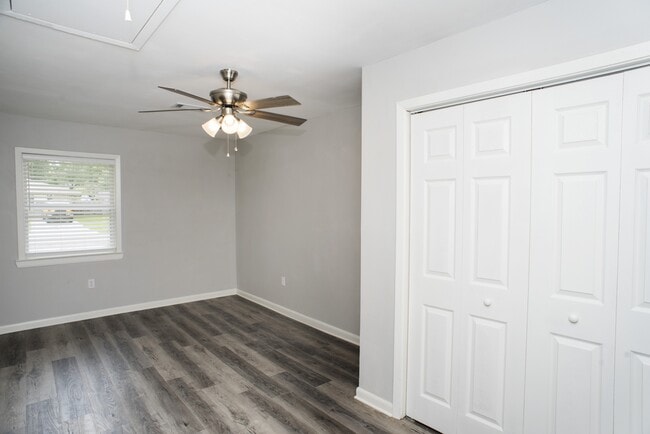 Building Photo - 109 Walnut St