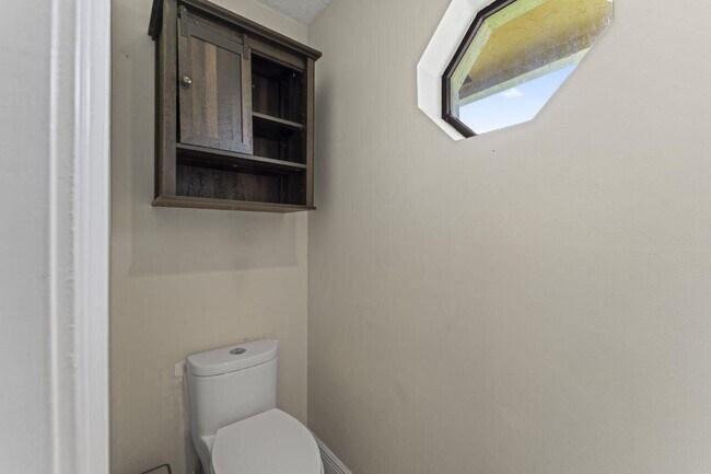 Building Photo - 13679 Callington Dr