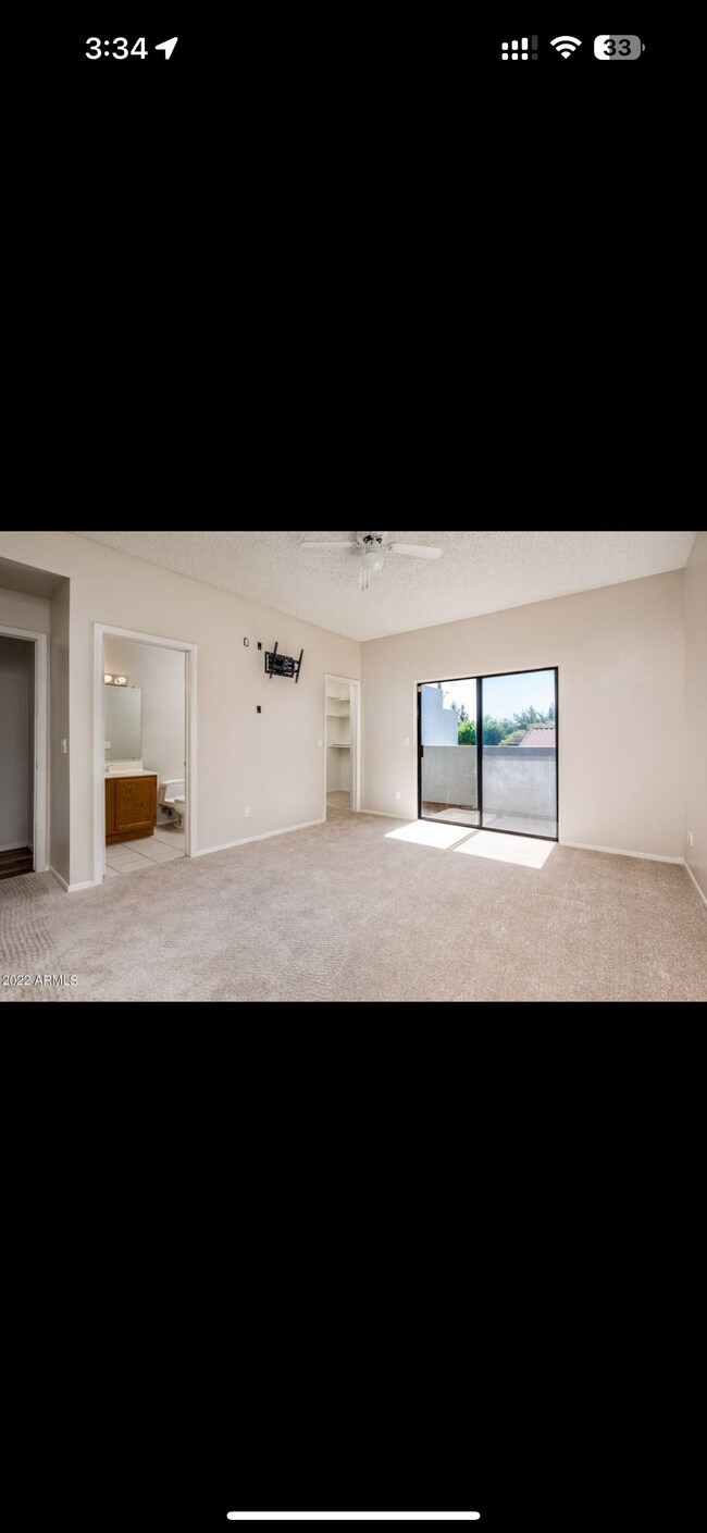 Building Photo - 8602 N 67th Dr