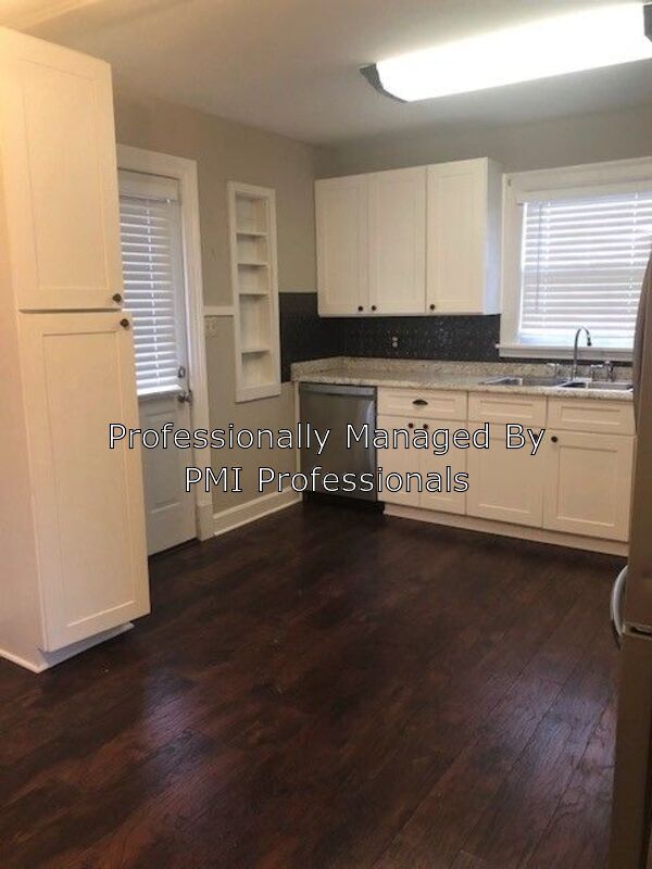 Building Photo - 909 Haynes Dr