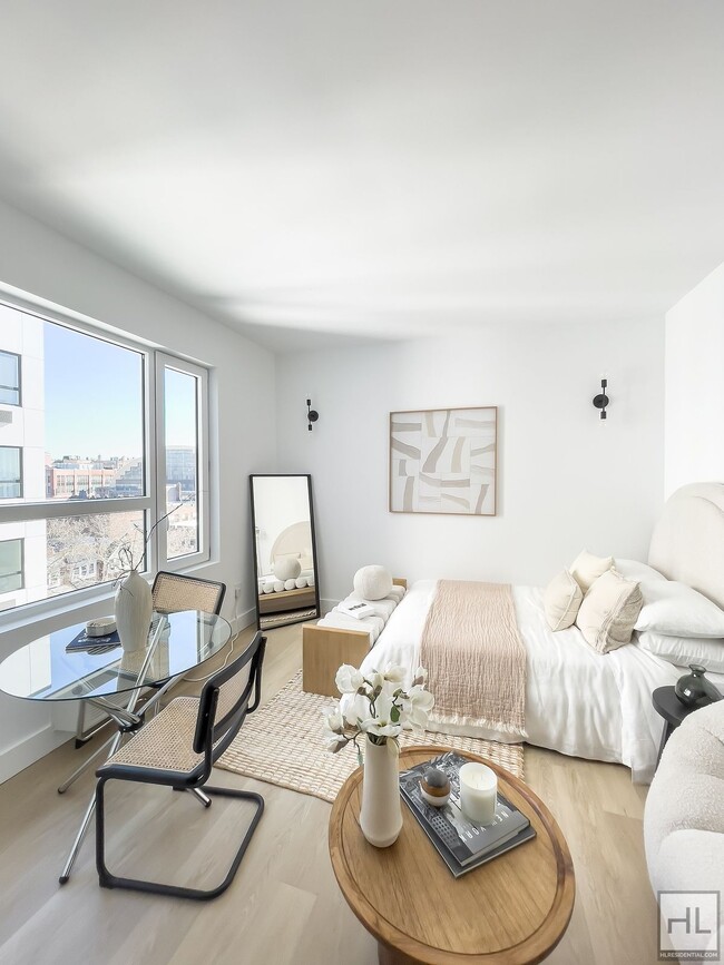 Building Photo - Crown Heights / Sunlit Studio 1-Bath / New...