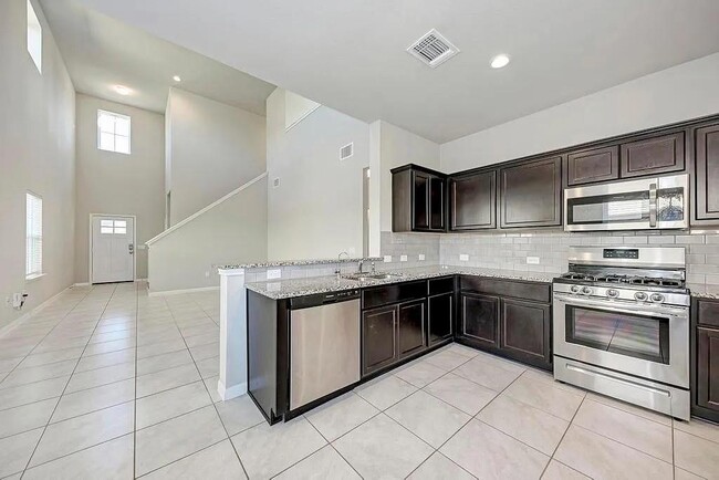 Building Photo - 6713 Branrust Dr