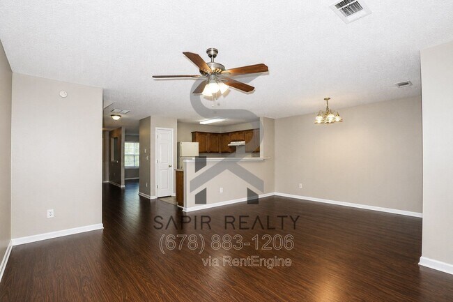 Building Photo - 610 Parkway Rd