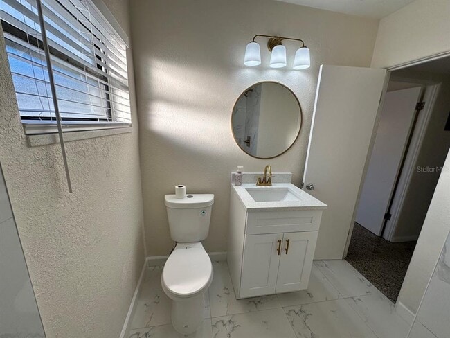 Building Photo - 5618 Aileen Dr