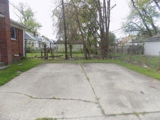 Building Photo - 19457 Healy St
