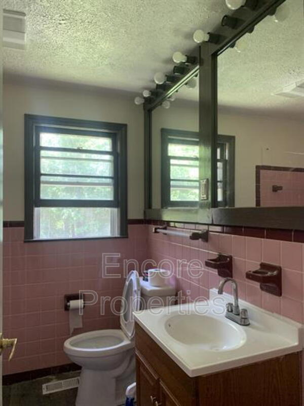 Building Photo - 5312 Bayleaf Dr