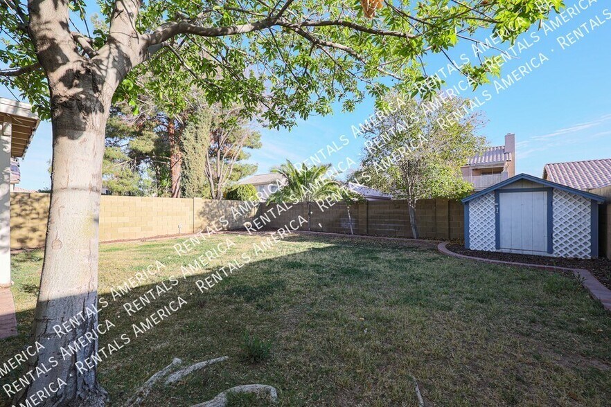 Building Photo - 5163 W Megan St