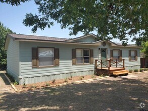 Building Photo - 144 Concho-