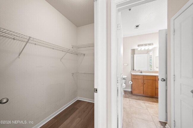 Building Photo - 8290 Park Way