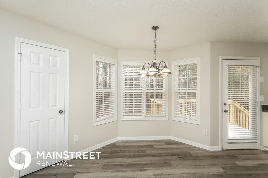 Building Photo - 34 Woodwind Dr