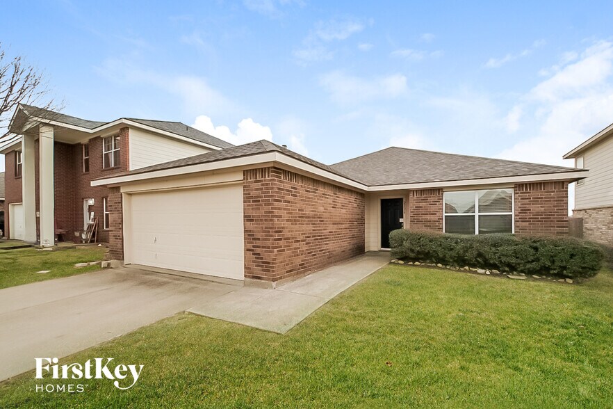 Building Photo - 2136 Benning Way