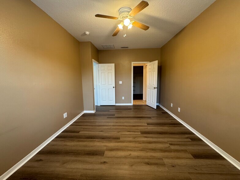 Building Photo - 30214 Goodwick Way