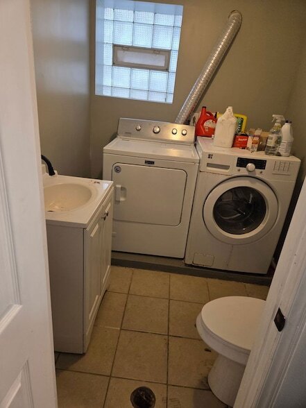 Building Photo - 6615 S Bishop St