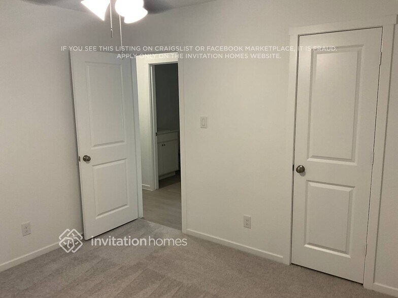 Building Photo - 1205 Canyon Wren Dr